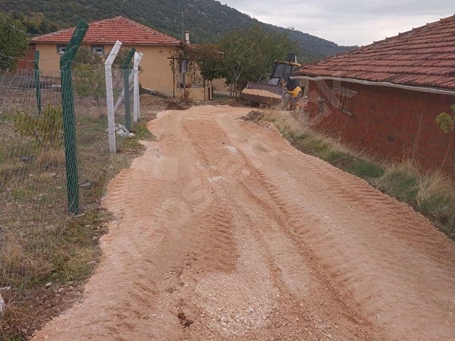 DOĞA HARİKASI 3190m2 BAHÇEDE 95m2 MÜSTAKİL BAĞ EVİ SATILIK - Görsel 24