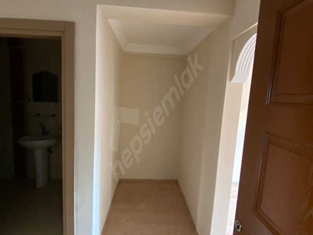 Sahibinden Kiralık Çınarlı Mahallesinde Temiz Daire - Görsel 12