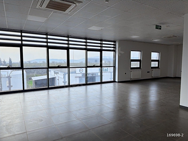 CB BAŞROLDEN BAŞKÖY OSBDE HAZIR KİRALIK ÜRETİM TESİSİ - Görsel 9