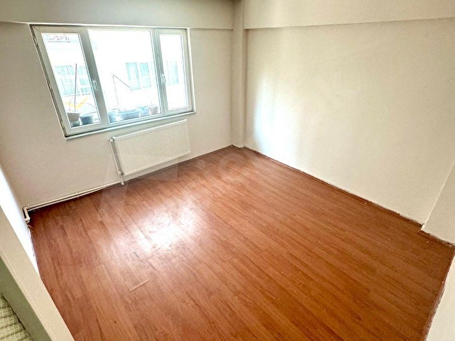 Bandırma Mita Gayrimenkulden Dere Mahallesinde Ordu Caddesinde Ara Kat 3+1 Kiralık Daire - Görsel 10