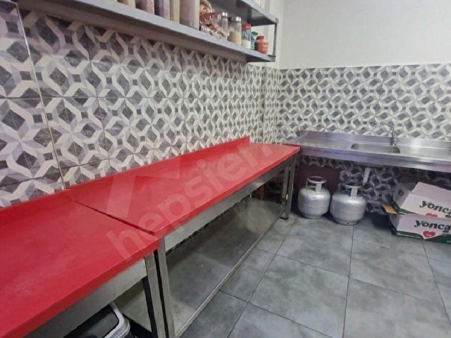 Acilll ! Bayraklı Gümüşpalada İşlek Sokak üzerinde Devren Kiralık Tavuk Döner Dükkanı! - Görsel 18
