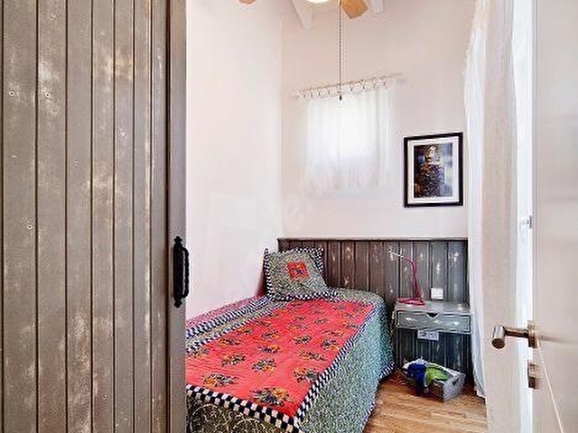 ALAÇATI HACIMEMİŞTE NİLBERKDEN ÖZEL TASARIM KİRALIK TAŞ VİLLA - Görsel 18