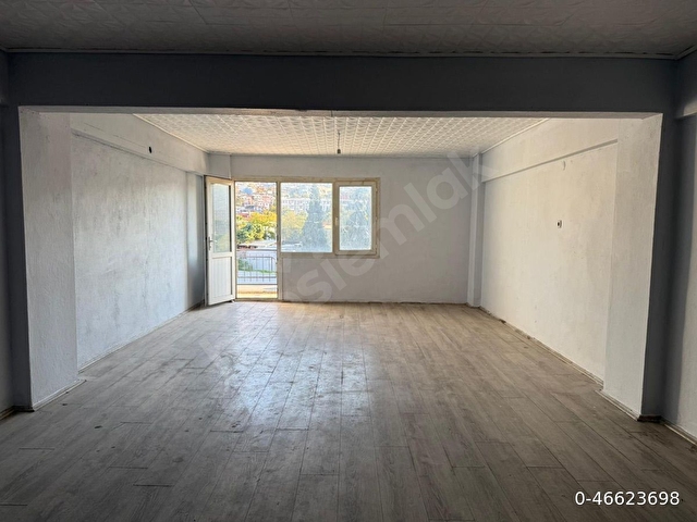 Sahibinden ana cadde üstü önü açık ofis - Görsel 3