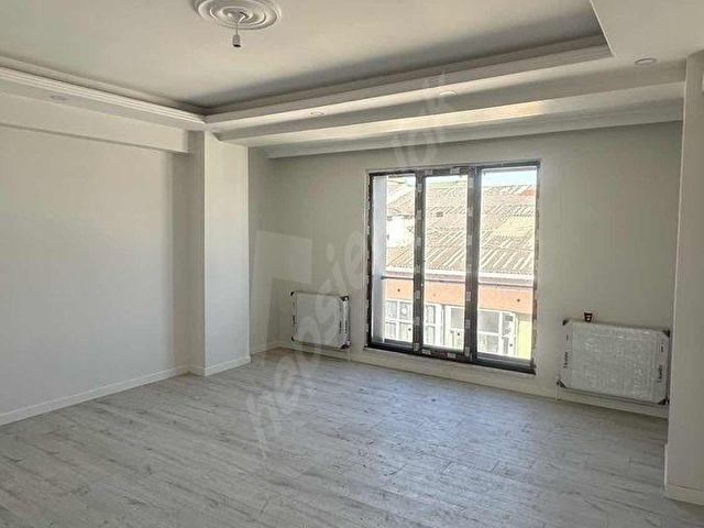 ESENTEPE MAHALLESİNDE SATILIK OTURUMA HAZIR SIFIR 2+1 DAİRE