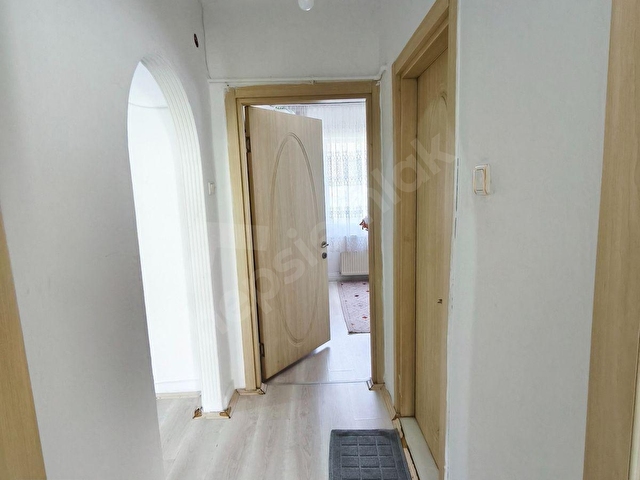 REFİK BELENDİR SK.SİTE İÇİNDE ÖNÜ AÇIK, FERAH 2+1 KİRALIK DAİRE - Görsel 21