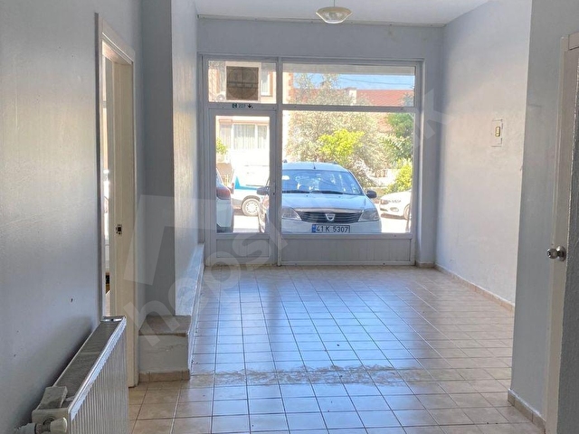 KARDEŞ GAYRİMENKUL DEN ÇİFTLİK CADDESİ ÜZERİNDE KİRALIK 75 m2  DÜKKAN / İŞYERİ - Görsel 2