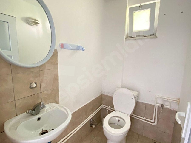 KARDEŞ GAYRİMENKUL DEN ÇİFTLİK CADDESİ ÜZERİNDE KİRALIK 75 m2  DÜKKAN / İŞYERİ - Görsel 17
