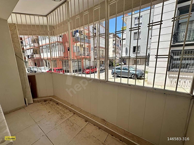 TURPA BALÇOVADAN AGORA AVM KARŞISINDA EŞYALI KİRALIK DAİRE - Görsel 16