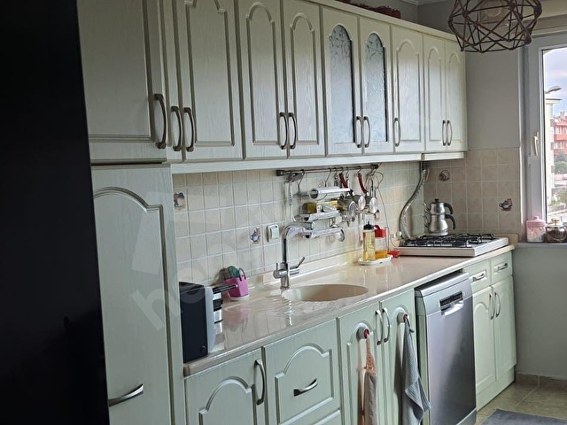 Bandırmada Önü Açık Ara Kat Balkonlu 3+1 Satılık Daire - Görsel 9