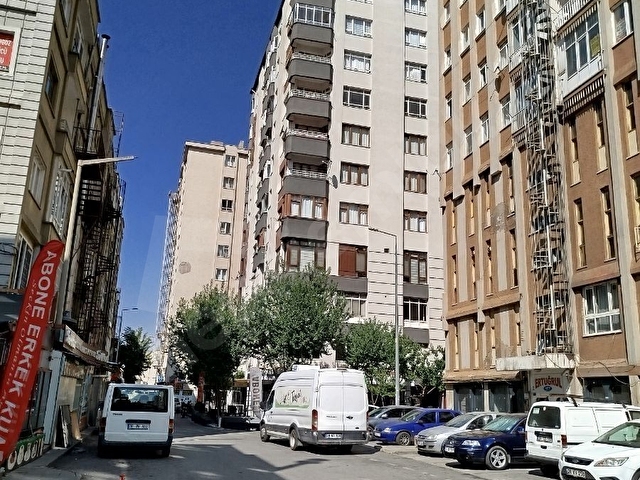 MEHMET UÇAN GAYRİMENKULDEN ORDUEVİ YAKINI SATİLİK 4+1 DAİRE - Görsel 4