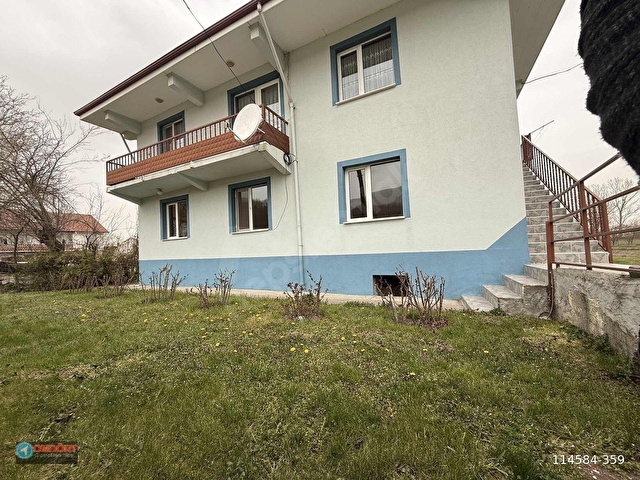 KARACASU da Müstakil, Bahçe içerisinde