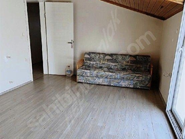 Dikili Cumhuriyet Mahallesinde Eşyasız1+1Kiralık Daire. - Görsel 5