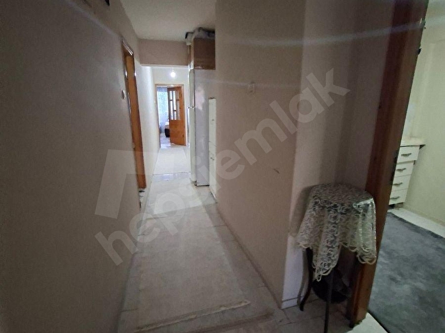 İZMAX-4 DEN MEVKİ LOKASYON BAKIMLI ARA KAT - Görsel 25