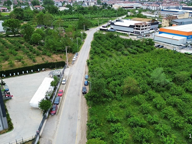 CUMAYERİ SANAYİ BÖLGESİNDE 4.072 M² SATILIK SANAYİ İMARLI ARSA - Görsel 9