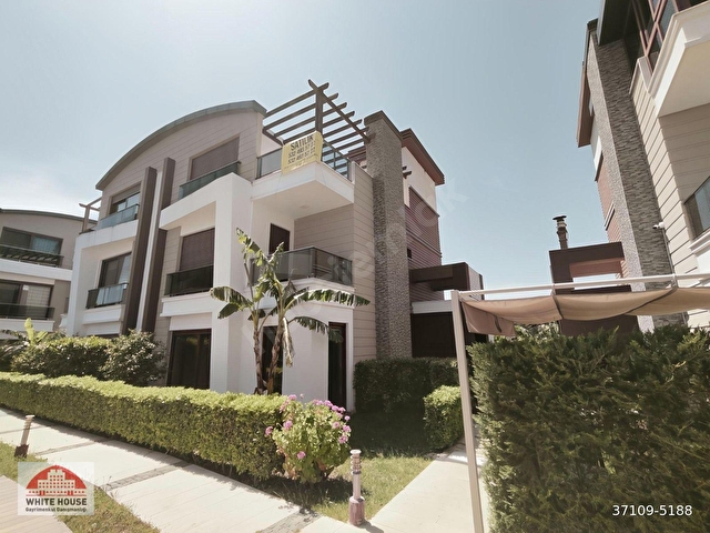 MOLLAYUSUF MAH.DE SATILIK LÜKS VİLLA 400 M²|5+1| 24.500.000TL