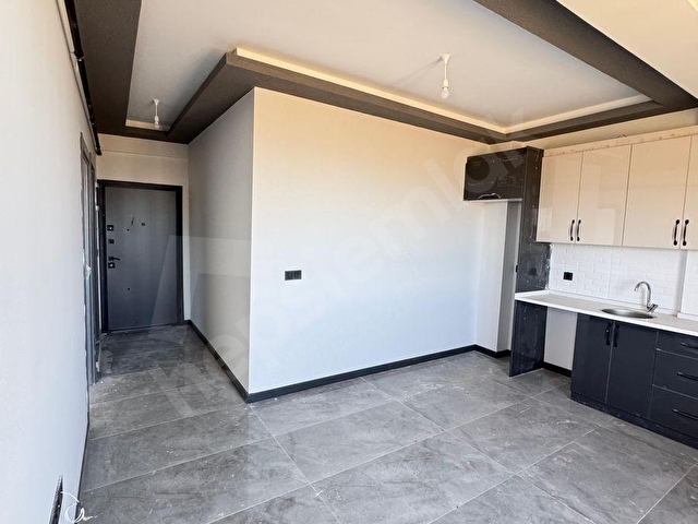 Helvacıda Sıfır 1+1 Kiralık Daire | Asansörlü | Ankastreli | - Görsel 9