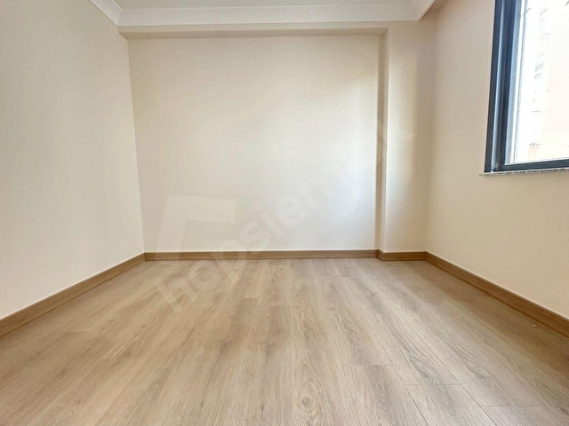 MENGÜKANDAN SULTANBEYLİDE GENİŞ MUTFAKLI İSKANLI 2+1 ARA KAT!! - Görsel 12