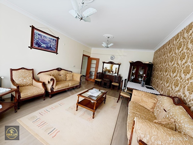 ALTINOLUK MAHALLESİNDE GENİŞ VE FERAH 4+1 SATILIK DAİRE - Görsel 5