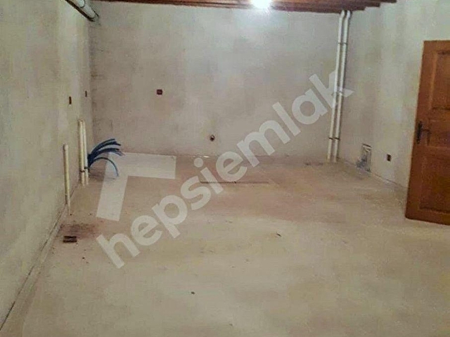 HAMAMÖNÜNDE MÜSTAKİL MERKEZDE 3 KATLI KONAK - Görsel 9