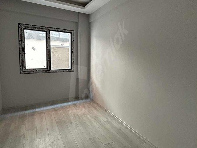 SAPMAZ EMLAKTAN CUMHURİYET MAH. YATIRIMA UYGUN 1+1 LÜKS DAİRE - Görsel 14