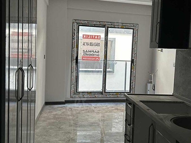 SAPMAZ EMLAKTAN CUMHURİYET MAH. YATIRIMA UYGUN 1+1 LÜKS DAİRE - Görsel 19