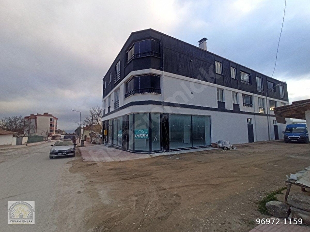 YUVAM EMLAKTAN YUNUS EMRE MAH ÖZSARAÇ CADDESİNDE KİRALIK 300 M2 İŞYERİ