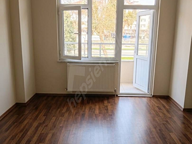 TEKİRDAĞ 100. YIL MERKEZDE SAHİBİNDEN SATILIK 2+1 FIRSAT DAİRE - Görsel 7