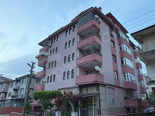 Merkezi Geniş 5+2 iyi konumda - Görsel 20