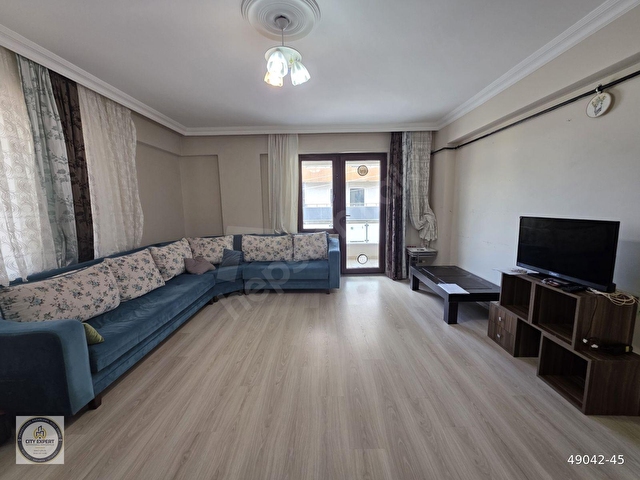 BAĞÇEŞMEDE BÜYÜK TİP EŞYALI ARAKAT 1+1 KİRALIK DAİRE