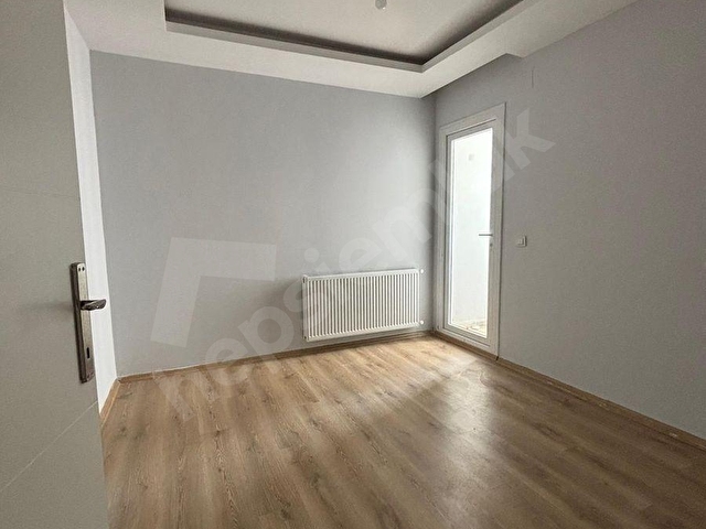 OSMANGAZİ DE İSKANLI SİTE İÇİNDE 3+1 EMİNEVİME UYGUN FIRSAT - Görsel 10