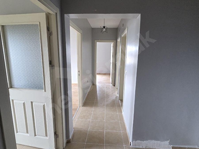 KONUT ER EMLAKTAN ÜNİVERSİTE YOLU TOKİLERDE KİRALIK 2+1 DAİRE - Görsel 17