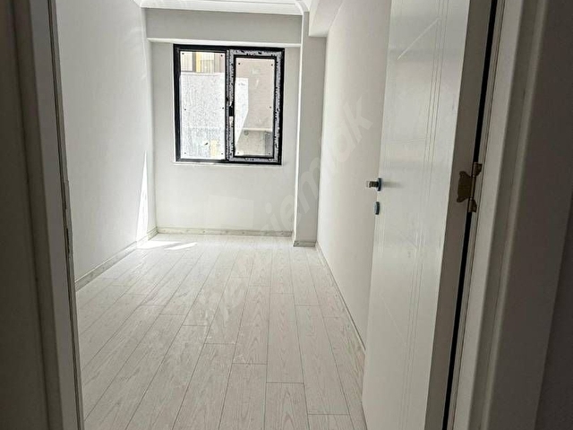 Site içerisinde - Kapalı Havuzlu - Yerden Isıtmalı - Sıfır - 2+1 - Görsel 10