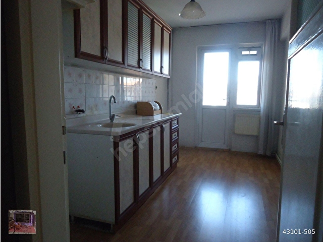 AKPINAR CADDESİNDE 2+1 YARIM KOT ANKARA KALESİ MANZARALI ARA KAT - Görsel 18