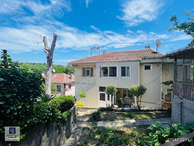 Rumeli Hisarında Site İçinde 230 M2 2 Katlı Satılık Müstakil Ev - Görsel 2