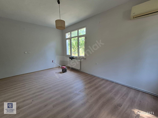 Rumeli Hisarında Site İçinde 230 M2 2 Katlı Satılık Müstakil Ev - Görsel 17