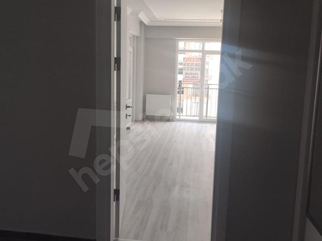 CUMHURİYET MAH KİRALIK DAİRE 3+1 140 M2 SİTE İÇİNDE EN ÜST KAT - Görsel 19