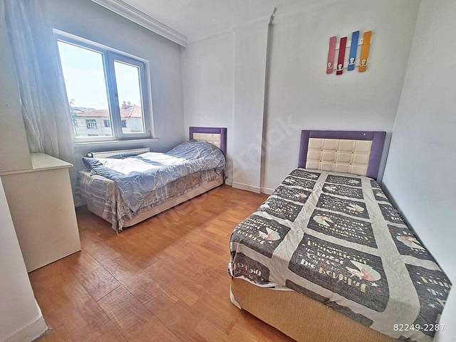 AYVALININ GÖBEĞİNDE CADDE ÜZERİNDE FULL EŞYALI - Görsel 20