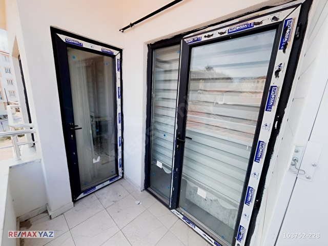 RE/MAX YAZDAN ŞEHİR MERKEZİNDE 2+1 EŞYALI KİRALIK DAİRE - Görsel 16