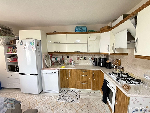GÖRAL EMLAKTAN KREDİ PROBLEMİ OLMAYAN 3+1 FIRSAT DAİRE - Görsel 2