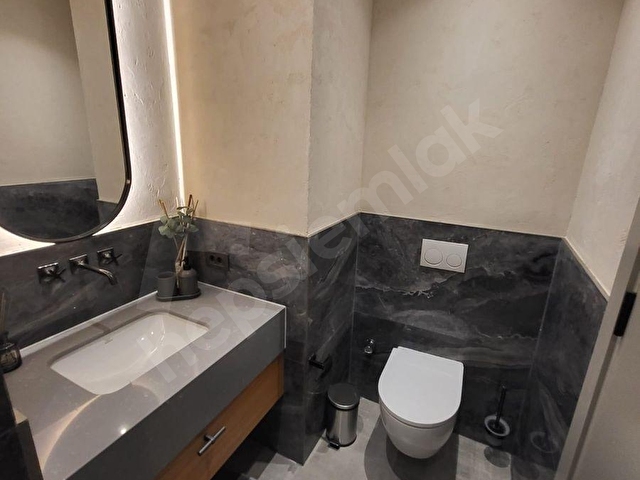 Takasa açık Satılık 2+1 Lüks Rezidans | 131m² | Havuzlu Balkon - Görsel 7