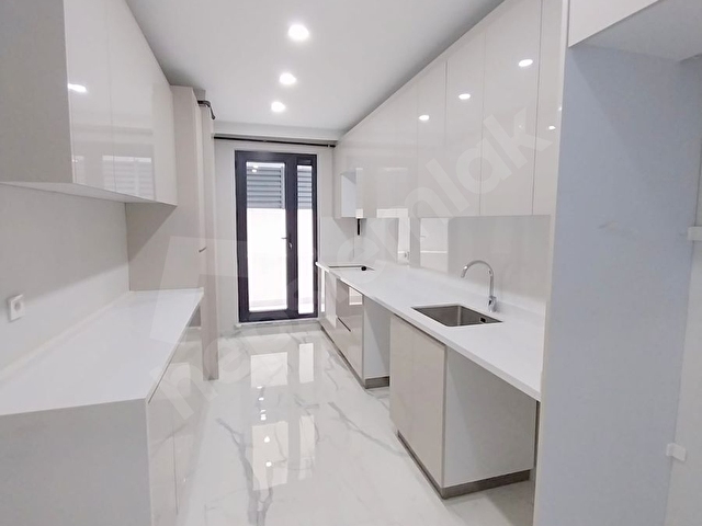 ÇEKMEKÖYDE GENİŞ,KULLANIŞLI 3+1 SIFIR DAİRE ARAYANLARA - Görsel 6