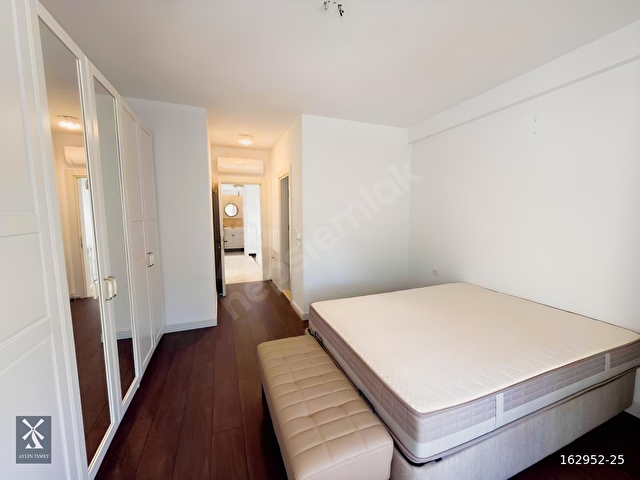 Alaçatıda Merkezi Lokasyonda 5+1 Havuzlu Müstakil Villa - Görsel 15