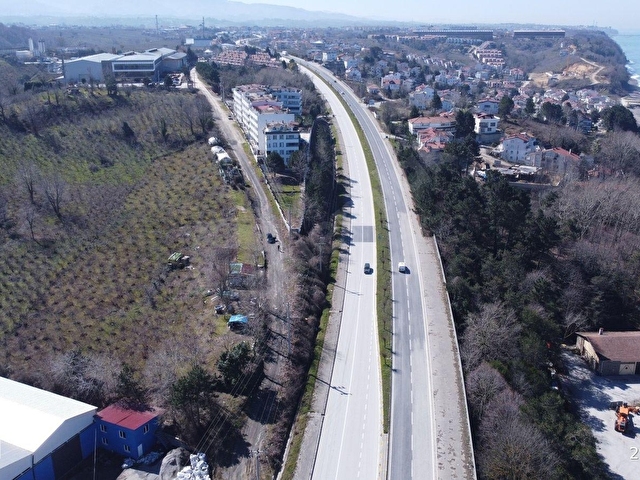 AKÇAKOCA AYZLIDA GÜZEL KONUMDA SANAYİ İMARLI ARSA - Görsel 5