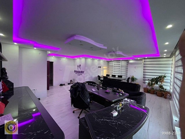 KIZILAY İNKILAP SOKAKTA SATILIK 4+1 DAİRE