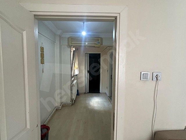 EŞYALI DUBLEKS 3+1 KURTULUŞTA METROYA 8-10 DAKİKA MESAFEDE TERASLI, ÇİFT MUTFAK, ÇİFT WC - Görsel 13