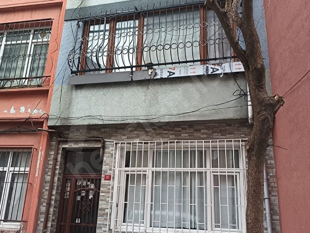 KURTULUŞ SON DURAĞA YAKIN YÜKSEK GİRİŞ