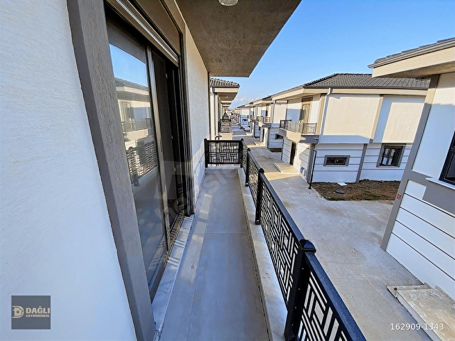DAĞLI !GAYRİMENKULDEN Site İçi Modern&Lüks 3+1Havuzlu Villa - Görsel 16