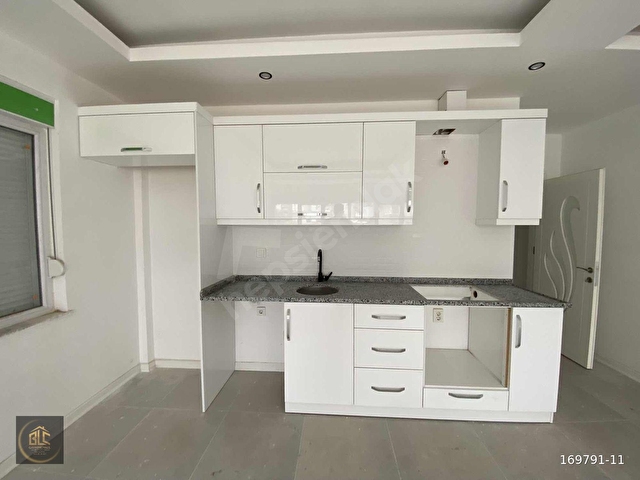 BLC GAYRİMENKULden KARŞIYAKA MAH. AMARİKAN MUTFAK 2+1 DAİRE