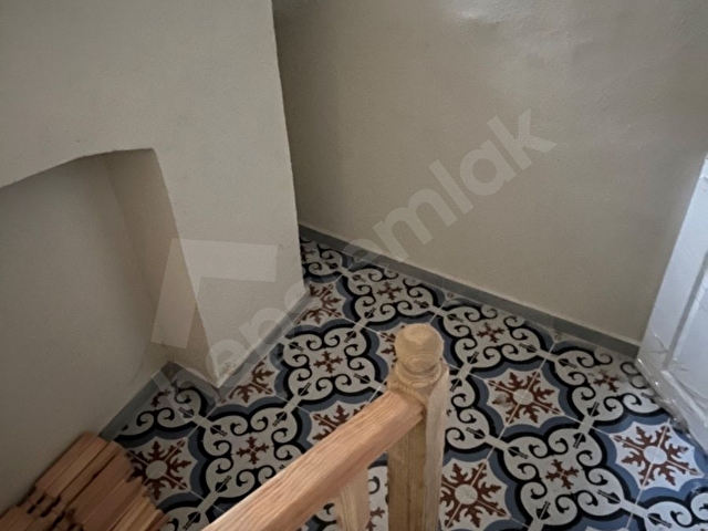 3 katlı müstakil bina - Görsel 15