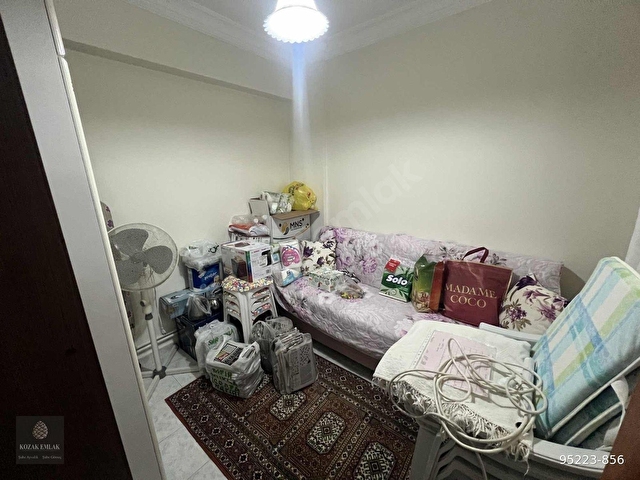 Ayvalık 150 Evlerde Satılık 2+1 Kapalı Mutfak Çift Cepheli Daire - Görsel 8